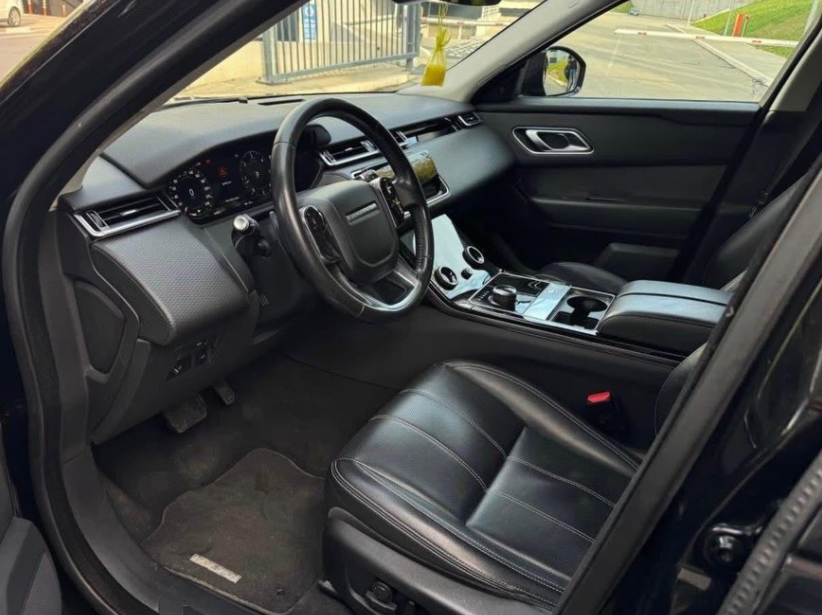 
								Land Rover Range Rover Velar full									