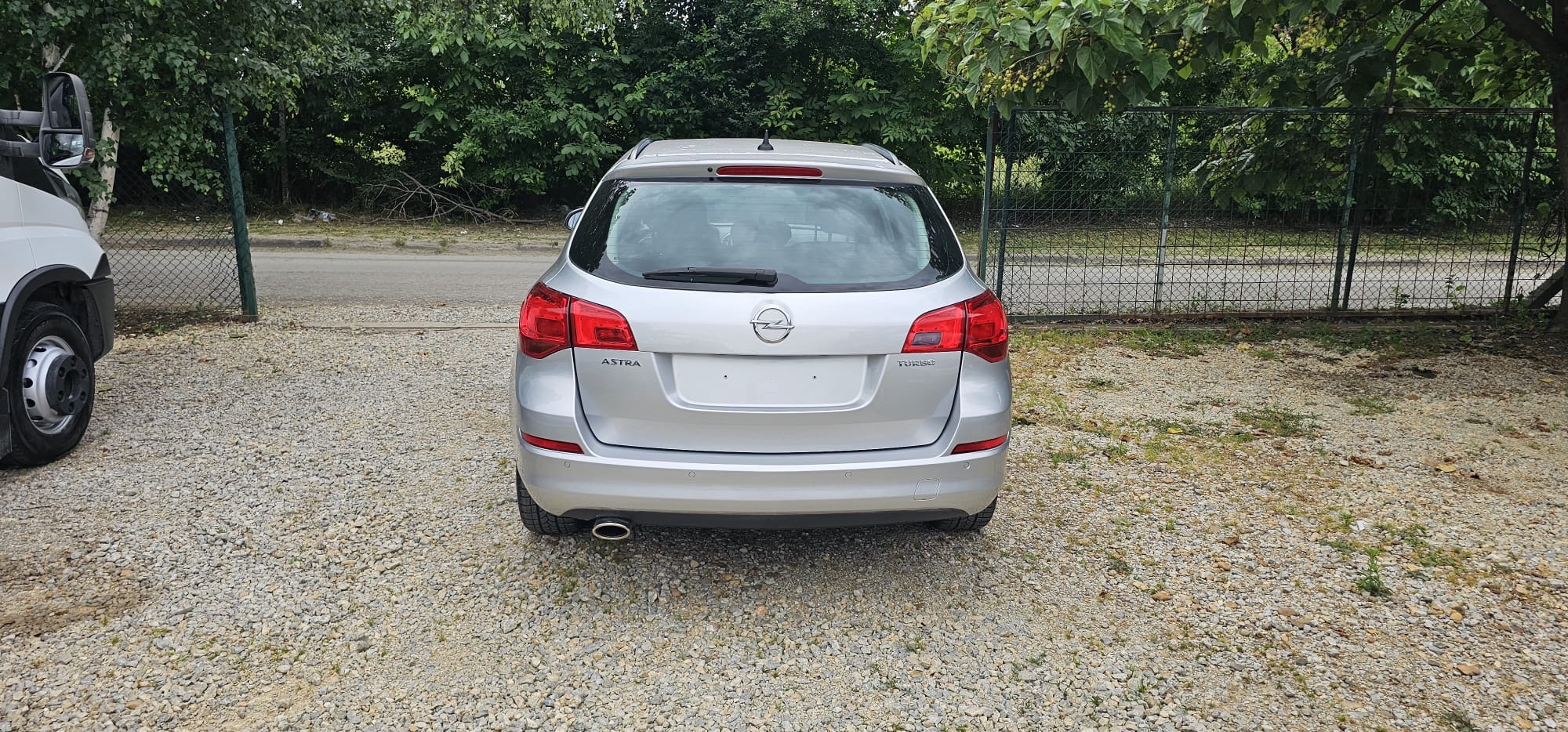 
								Opel Astra full									