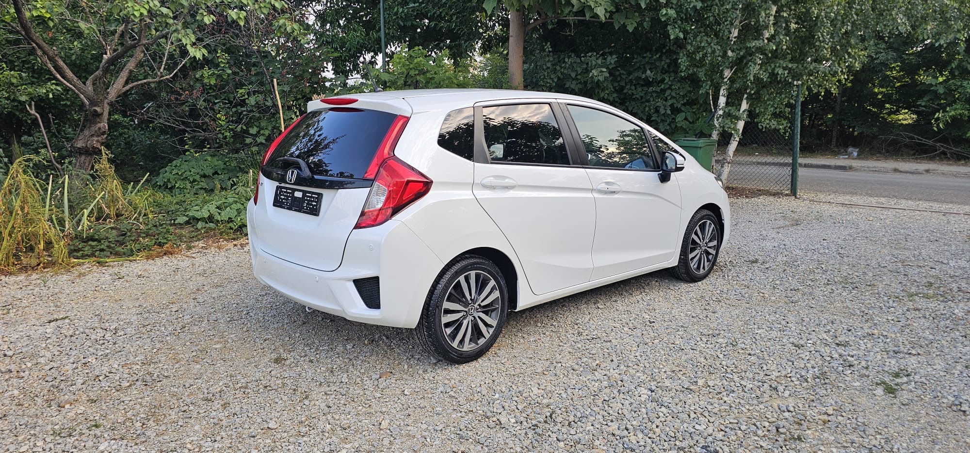 
								Honda Jazz full									