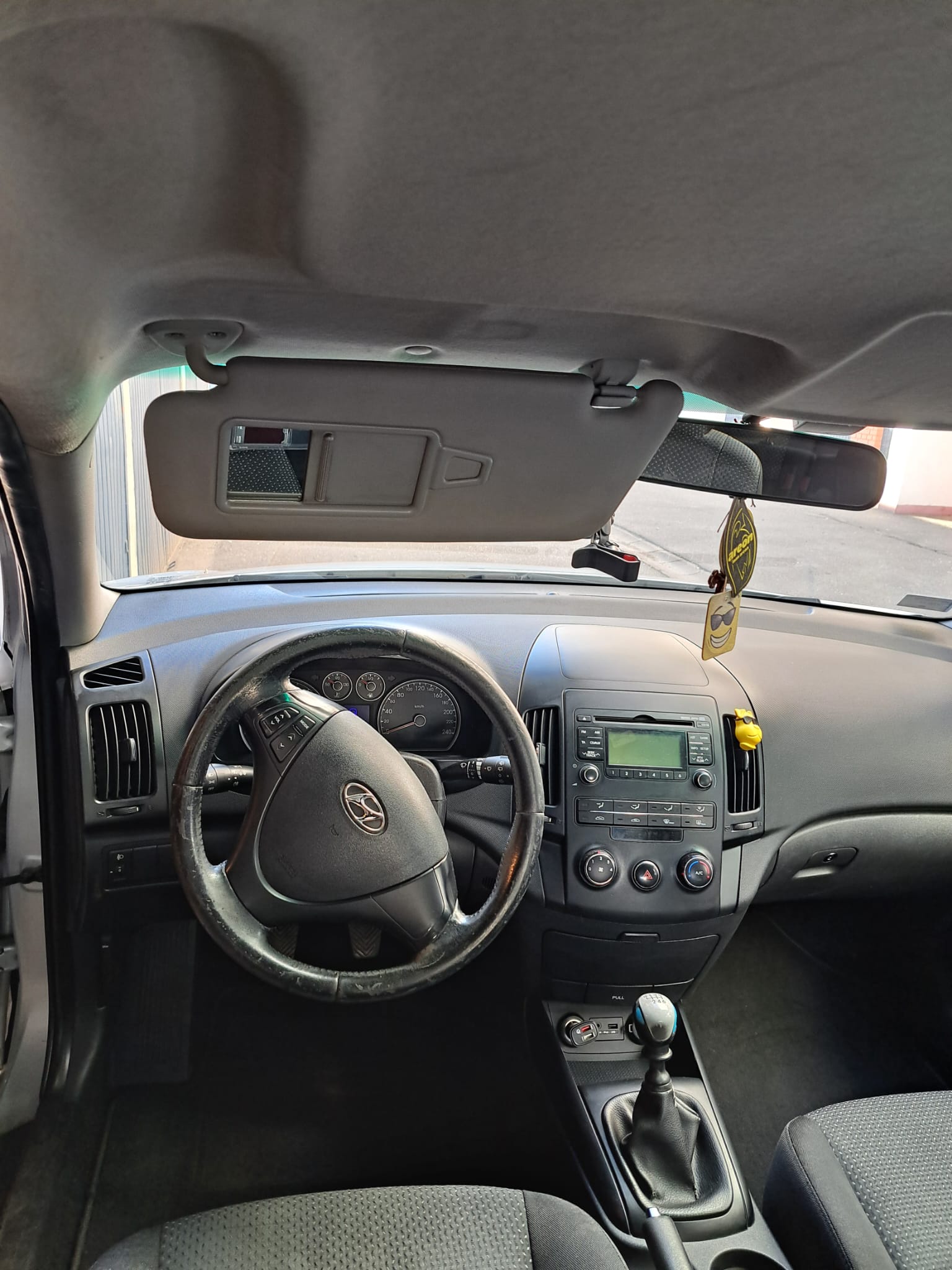 
								Hyundai i30 1.6 full									