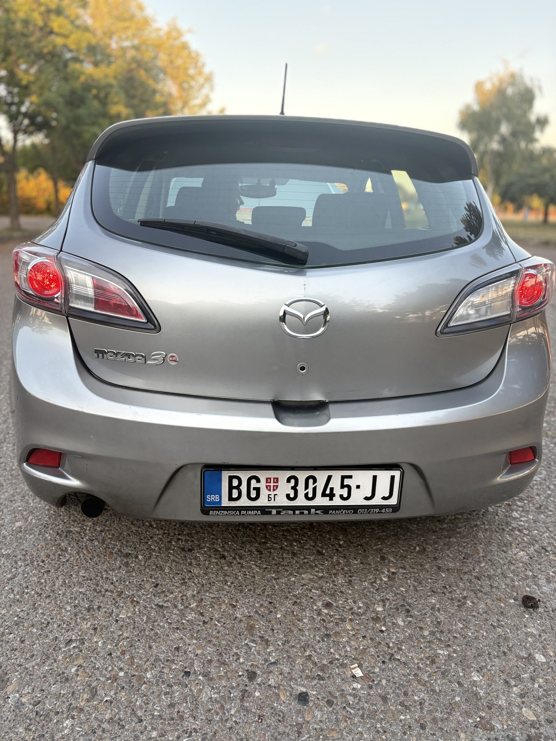 
								Mazda 3 full									