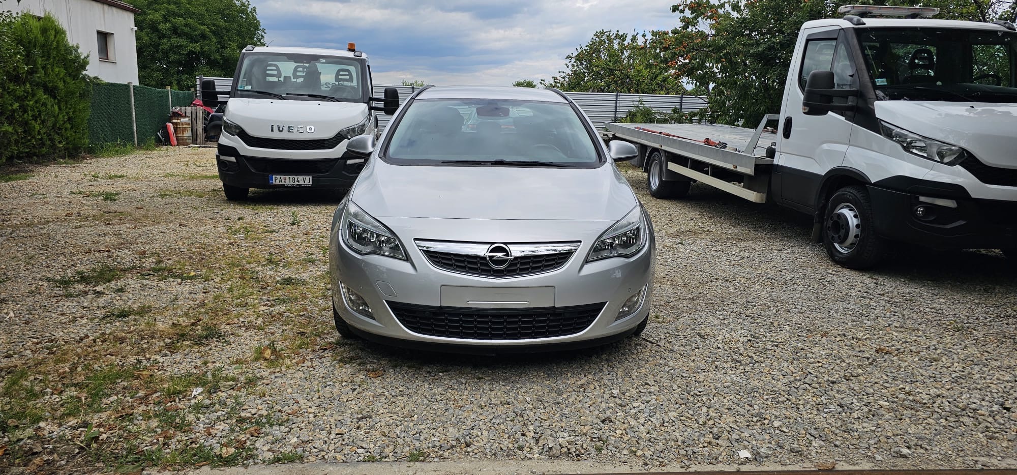 
								Opel Astra full									