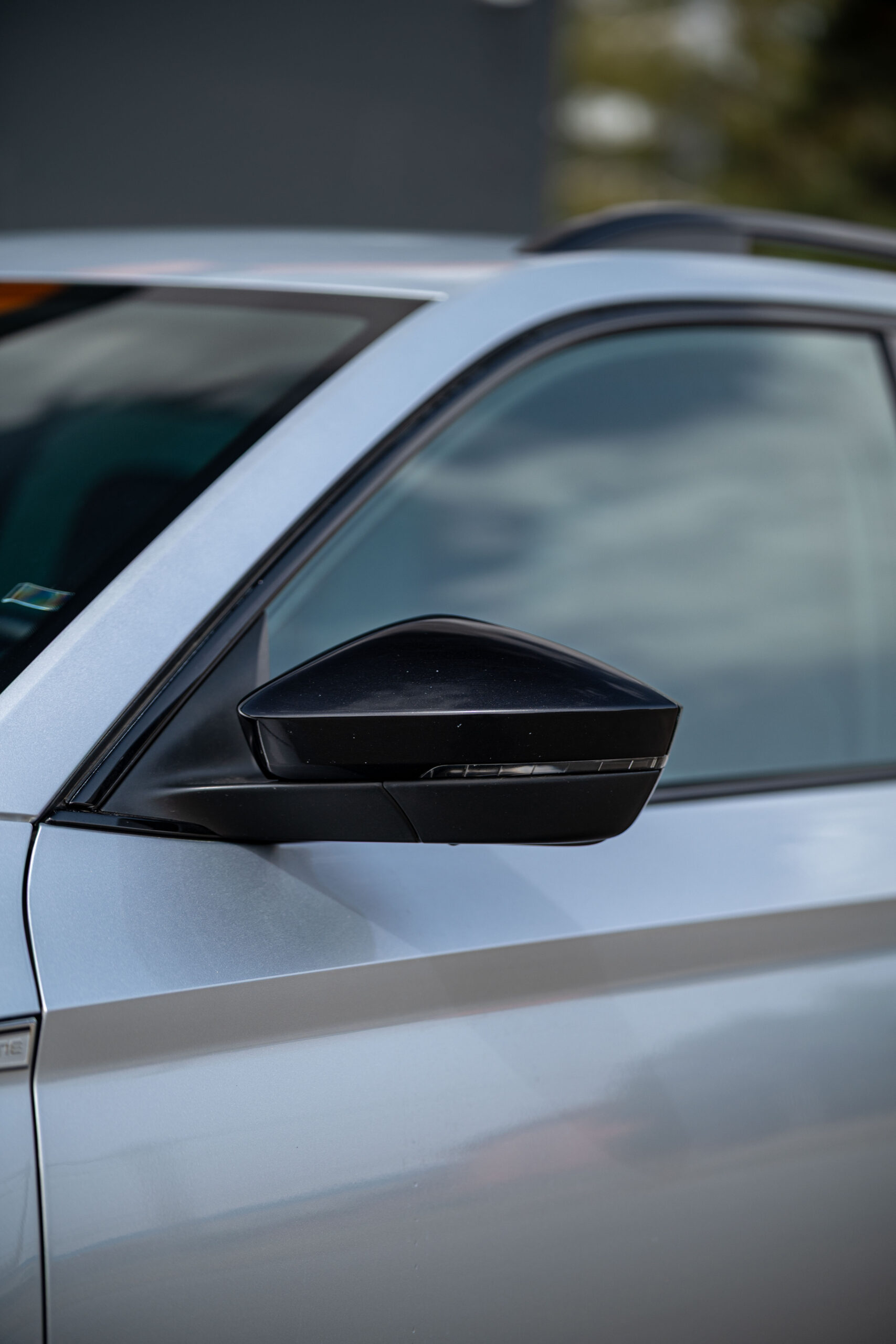 
								Škoda Superb full									